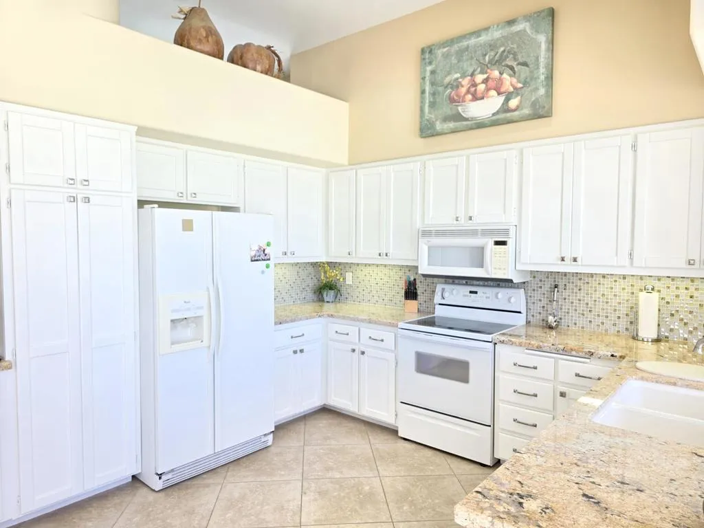 29649 E Trancas Drive, Cathedral City, California 92234 home-pic-8