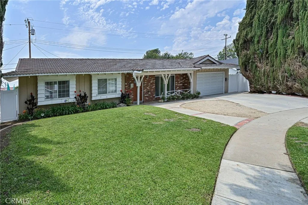 4781 4781 Kona Kove, Yorba Linda, California 92886 home-pic-1