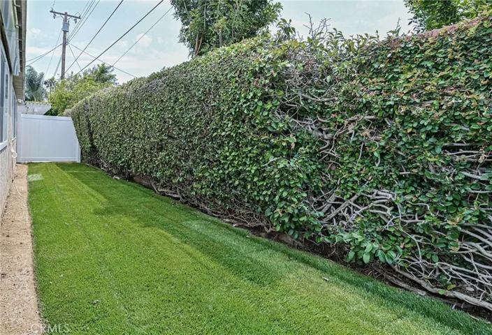 ADU - Private Fenced Yard