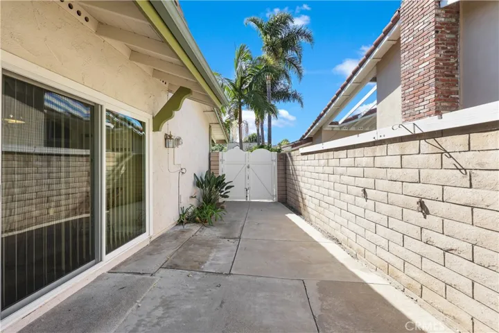 2116 Camino Centroloma, Fullerton, California 92833