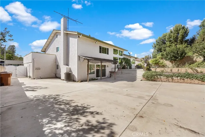 2116 Camino Centroloma, Fullerton, California 92833
