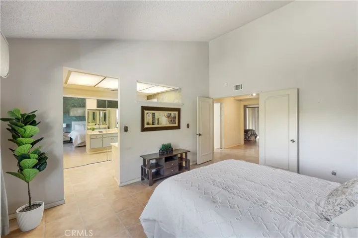 2116 Camino Centroloma, Fullerton, California 92833
