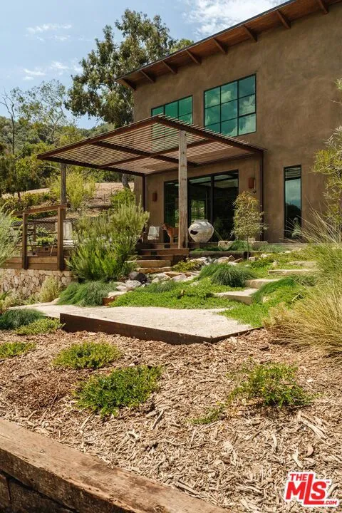 225 Powderhorn Ranch Road, Topanga, California 90290 home-pic-65