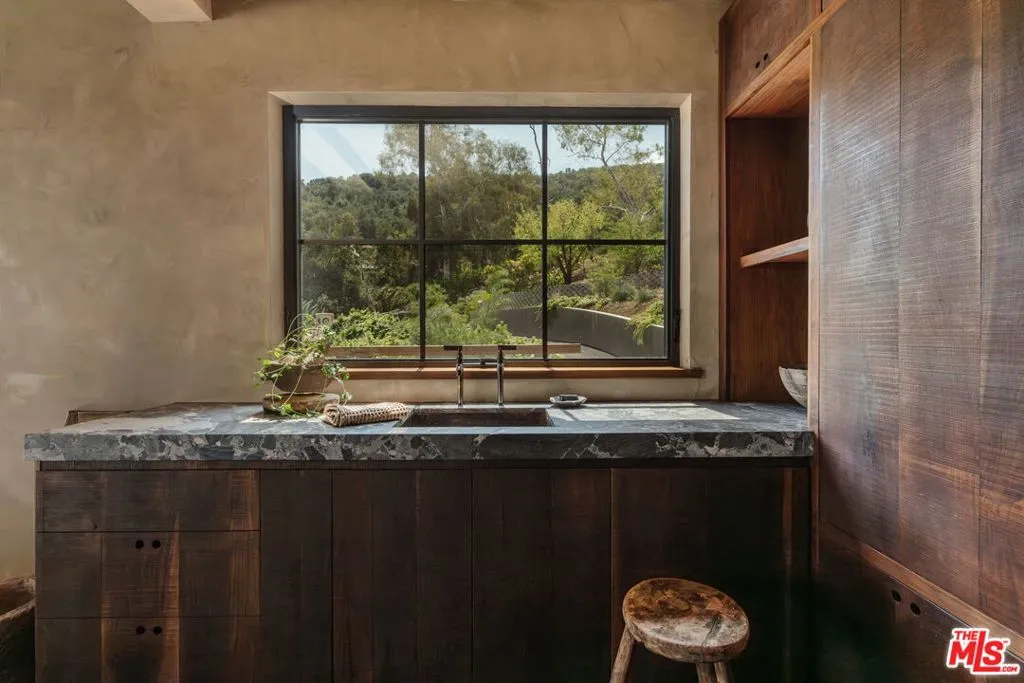 225 Powderhorn Ranch Road, Topanga, California 90290 home-pic-53