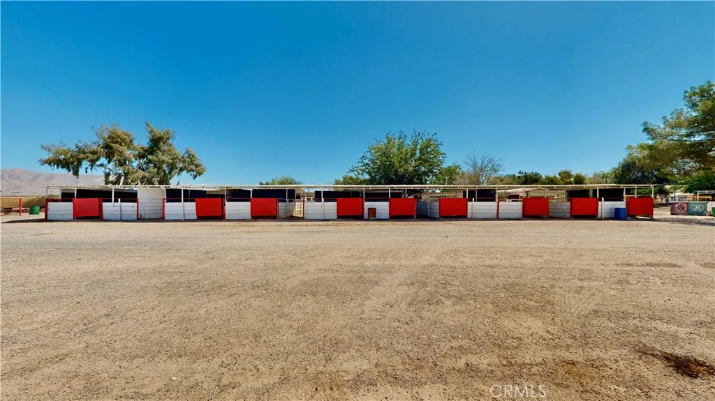 9983 Choiceana Avenue, Hesperia, California 92345 home-pic-10