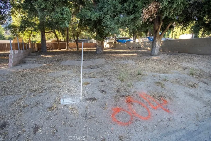 Lot 004 includes a water meter