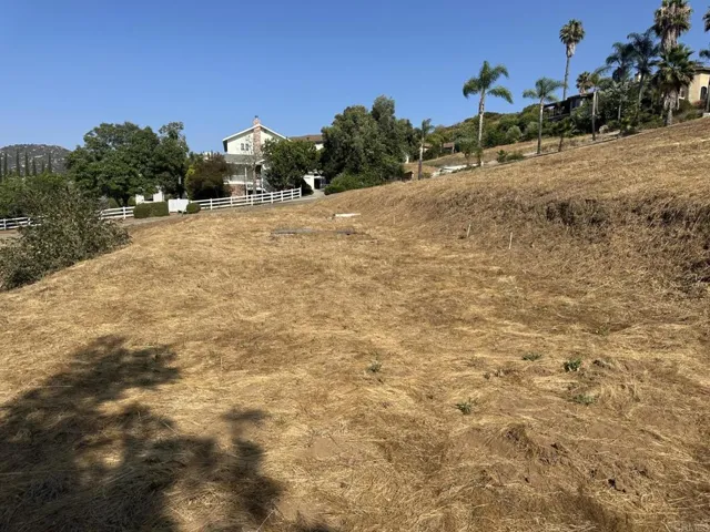 3009 Reed Rd., Escondido, California 92027