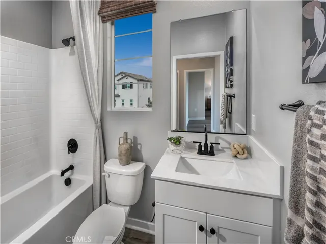 Photo is not of the actual home but is an inspirational photo of builder’s model home and may depict options, furnishings, and/or decorator features that are not included.