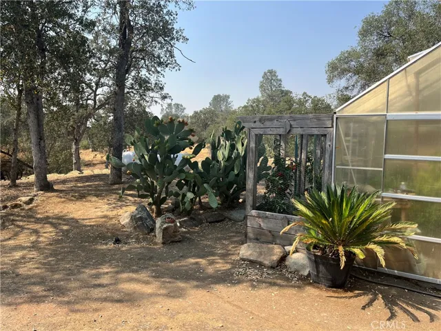 44527 Spring Hill Road, Coarsegold, California 93614