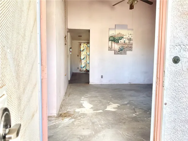 6042 Cahuilla Avenue, 29 Palms, California 92277