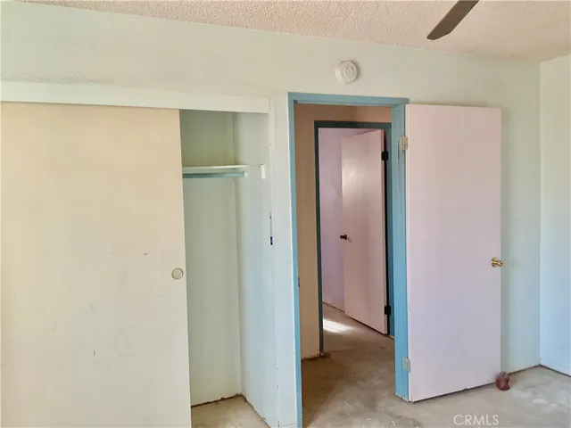6042 Cahuilla Avenue, 29 Palms, California 92277
