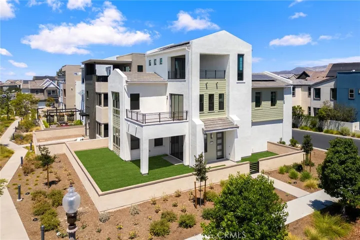 123 Bosal, Irvine, California 92618, 3 Bedrooms Bedrooms, ,4 BathroomsBathrooms,Residential,For Sale,Bosal,WS25214362