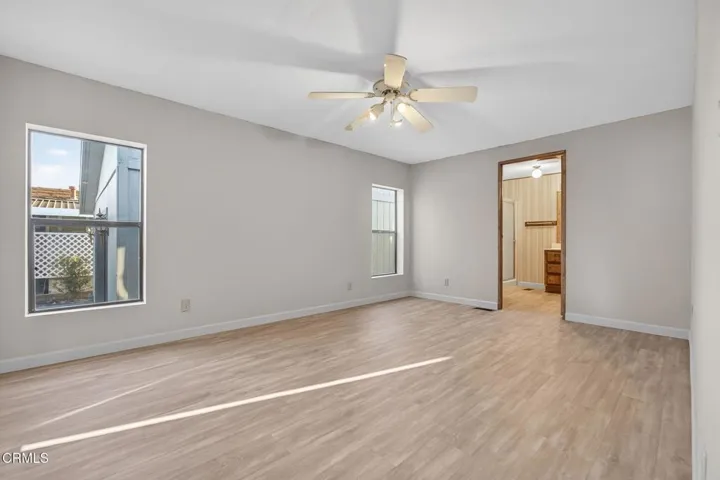 52-web-or-mls-UpmarketMedia_78P-022