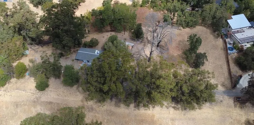 194 Hillcroft Way, Walnut Creek, California 94597 home-pic-11