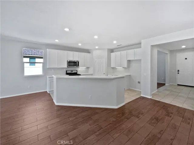 11737 Poppy Rd, Adelanto, California 92301