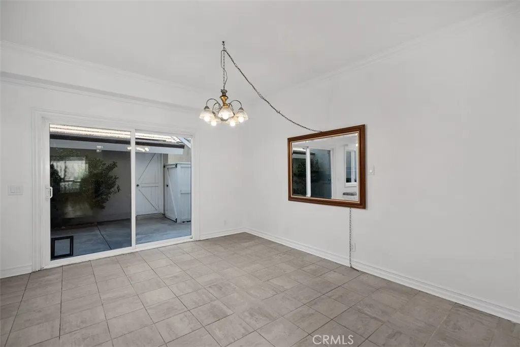 352 Fallingstar, Irvine, California 92614 home-pic-8