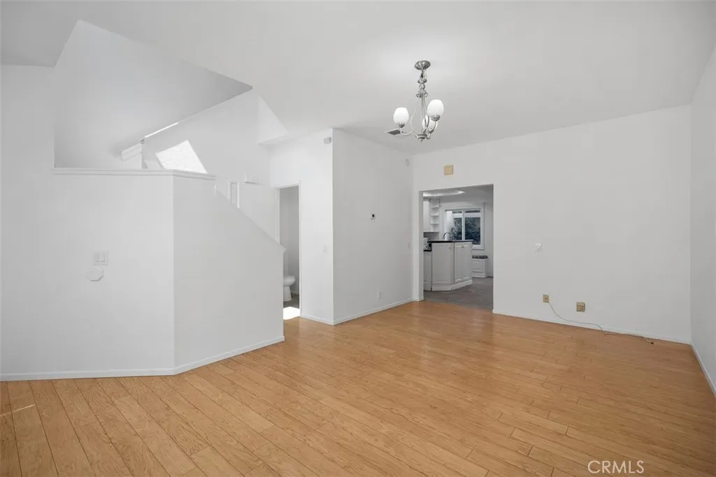 352 Fallingstar, Irvine, California 92614 home-pic-7