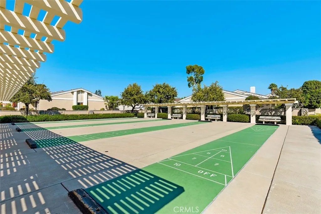 352 Fallingstar, Irvine, California 92614 home-pic-38