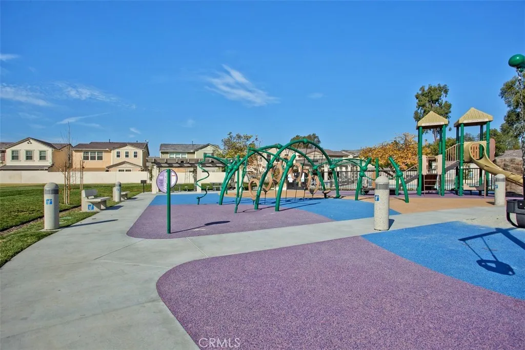 352 Fallingstar, Irvine, California 92614 home-pic-44