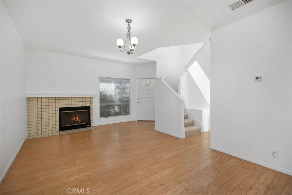 352 Fallingstar, Irvine, California 92614 home-pic-6