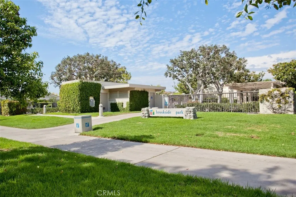 352 Fallingstar, Irvine, California 92614 home-pic-41