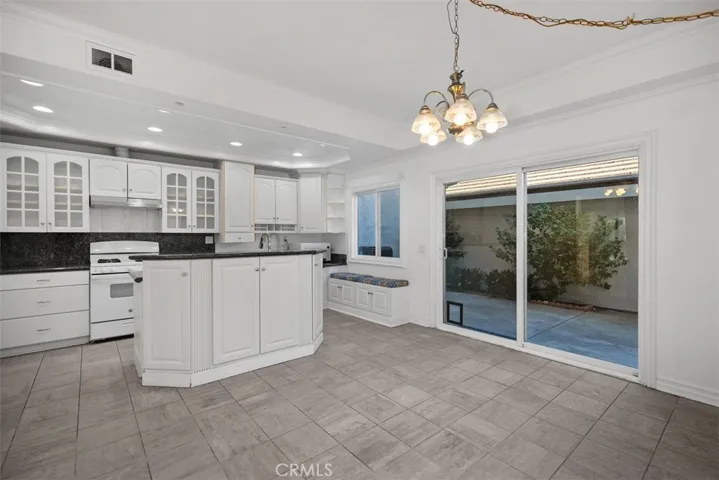 352 Fallingstar, Irvine, California 92614