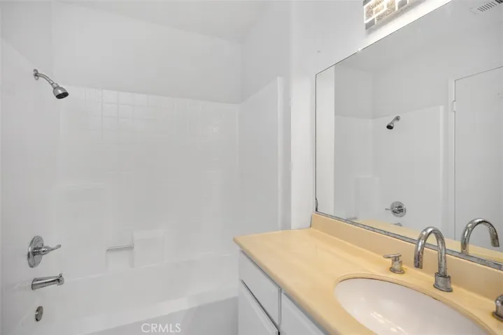 352 Fallingstar, Irvine, California 92614