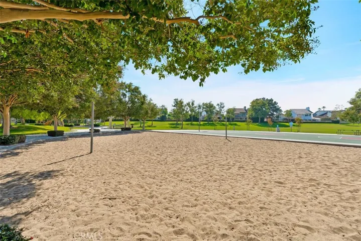352 Fallingstar, Irvine, California 92614