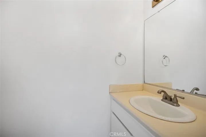 352 Fallingstar, Irvine, California 92614