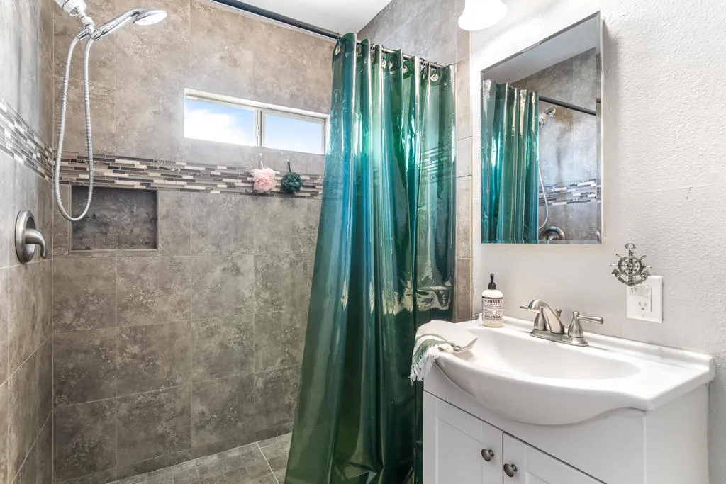 68711 E Street, Cathedral City, California 92234 home-pic-25