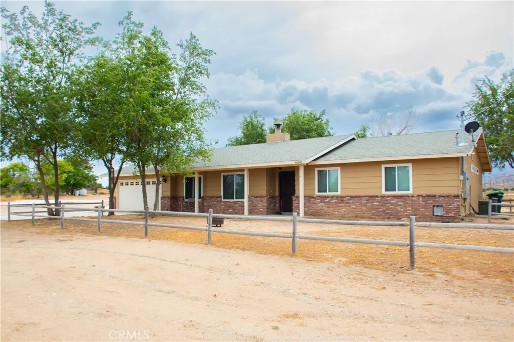 6591 Sundown Drive, Phelan, California 92371 home-pic-0