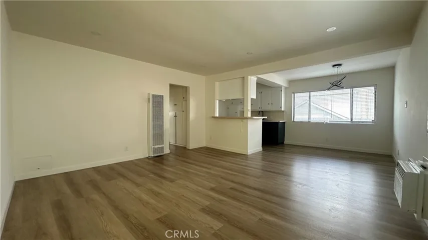 525 Howard Street F, Alhambra, California 91801, 2 Bedrooms Bedrooms, ,1 BathroomBathrooms,Residential Lease,For Rent,Howard,WS25214438