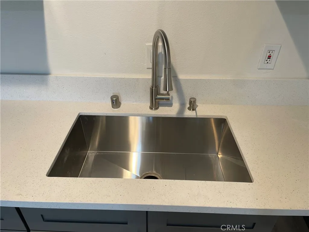 6773 Curtis, Long Beach, California 90805 home-pic-3