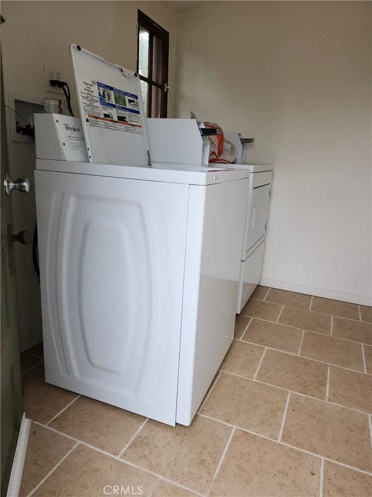 4478 4th Street, Riverside, California 92501 home-pic-32