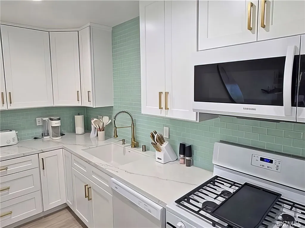 846 Bluewater, Port Hueneme, California 93041 home-pic-3
