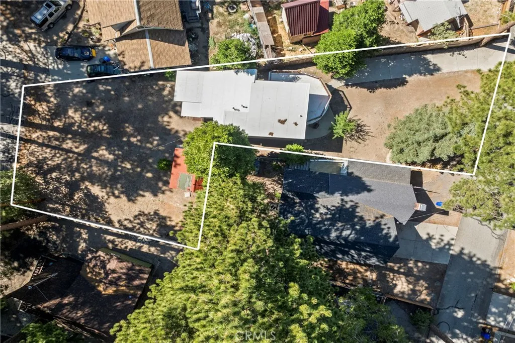 2544 Spring Drive, Running Springs, California 92382 home-pic-34