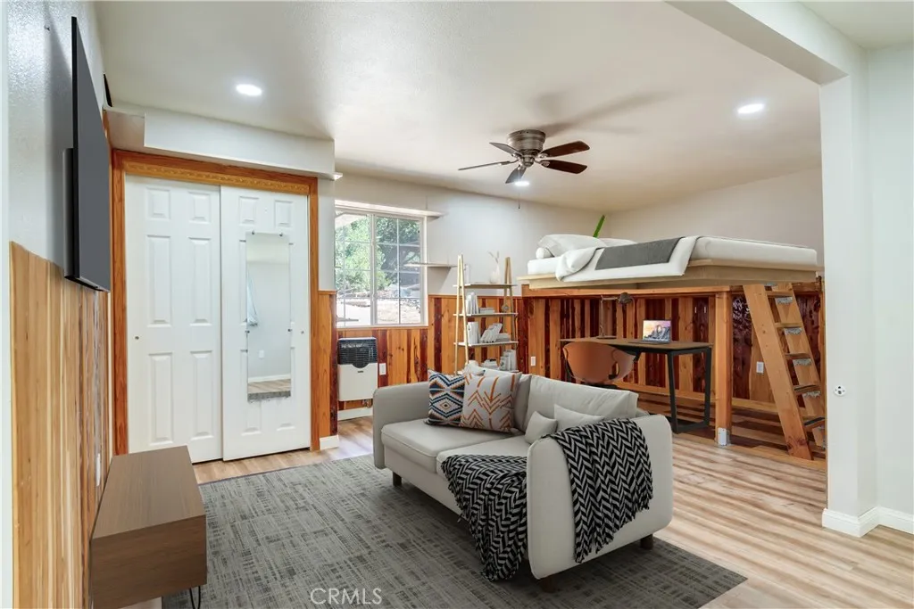 39065 Oak Glen Road, Oak Glen, California 92399 home-pic-25