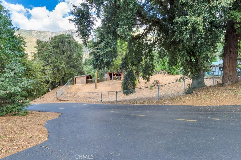 39065 Oak Glen Road, Oak Glen, California 92399 home-pic-44