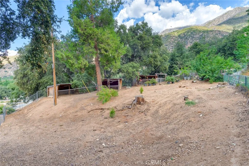 39065 Oak Glen Road, Oak Glen, California 92399 home-pic-41