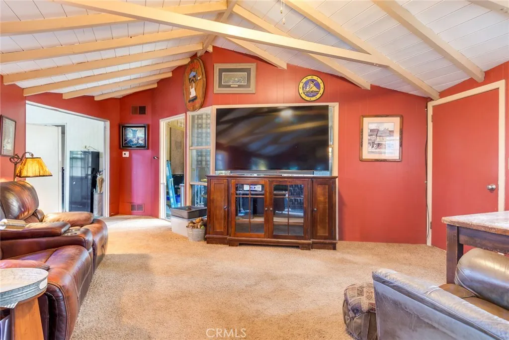 39065 Oak Glen Road, Oak Glen, California 92399 home-pic-19