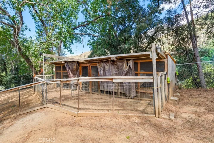 Chicken coop or aviary