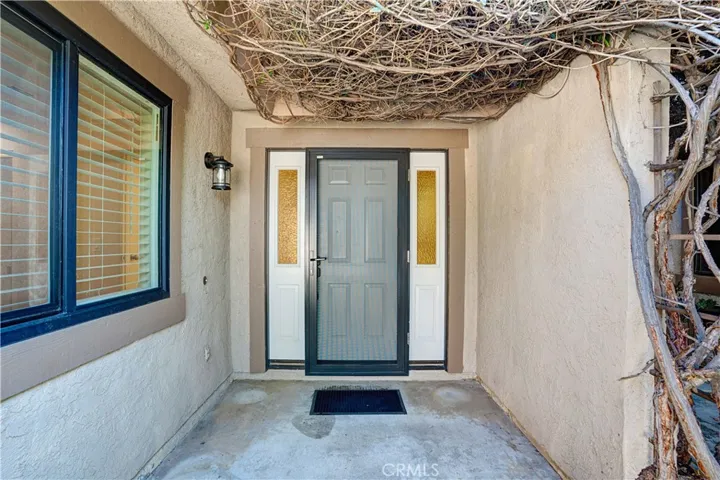 30186 Yellow Feather Drive, Canyon Lake, California 92587