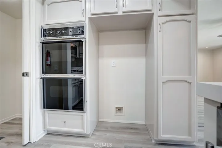 30186 Yellow Feather Drive, Canyon Lake, California 92587