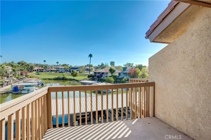 30186 Yellow Feather Drive, Canyon Lake, California 92587