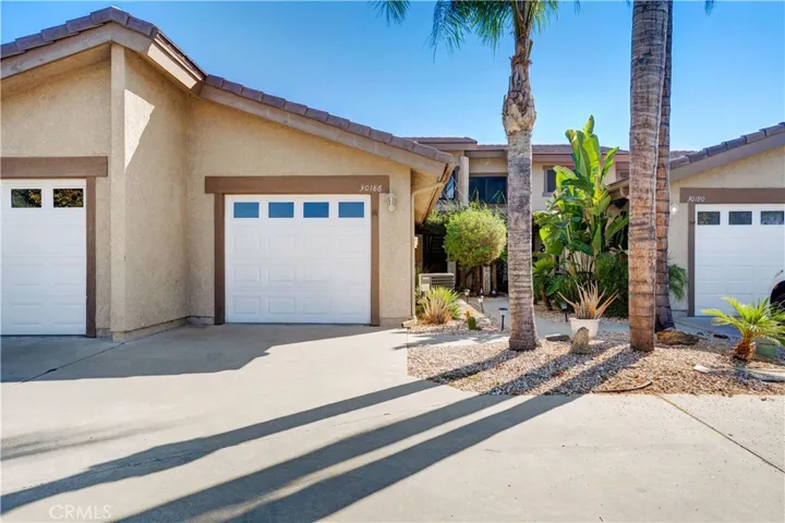30186 Yellow Feather Drive, Canyon Lake, California 92587