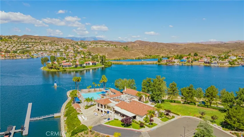 30186 Yellow Feather Drive, Canyon Lake, California 92587