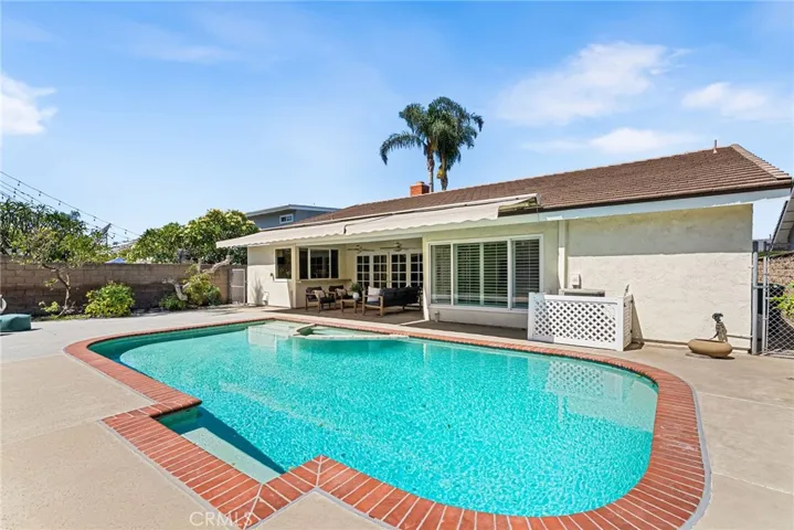 13192 Ranchwood Road, Tustin, California 92782