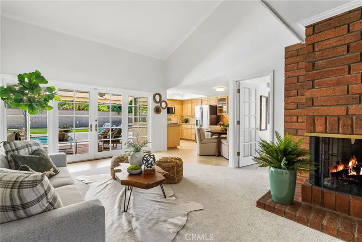 13192 Ranchwood Road, Tustin, California 92782