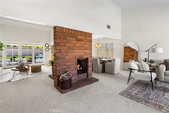13192 Ranchwood Road, Tustin, California 92782