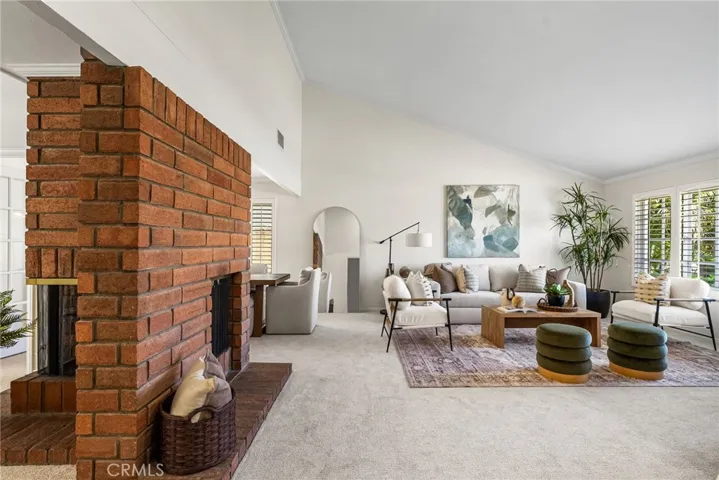 13192 Ranchwood Road, Tustin, California 92782